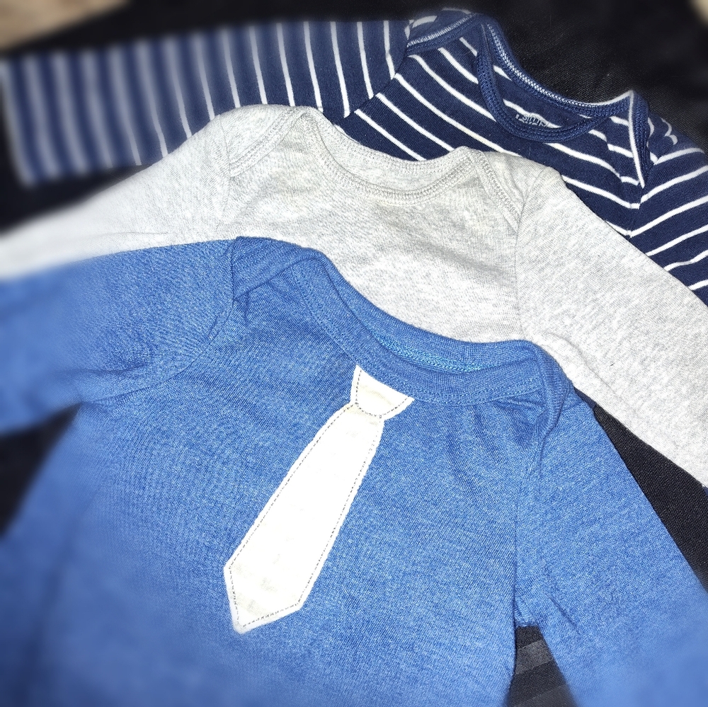 6-9m long sleeve onesie bundle